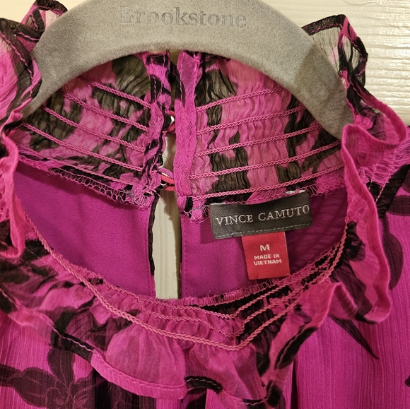 Vince Camuto pink black top - Picture 3 of 5